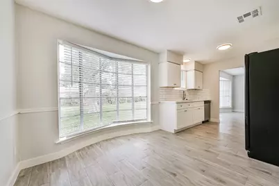 16635 Barcelona Drive, Friendswood, TX 77546 - Photo 8