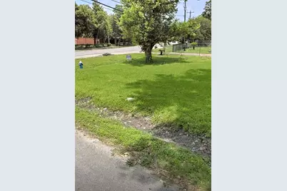 6811 Bonita Street, Houston, TX 77016 - Photo 4