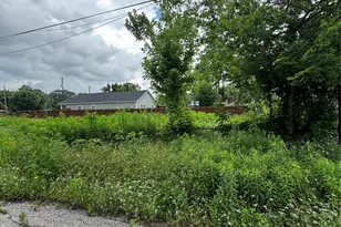 6811 Bonita St, Houston, TX 77016 - Photo 1
