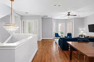 1010 Studer St, Houston, TX 77007 - Photo 1