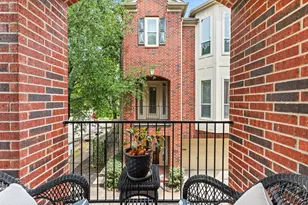 1010 Studer St, Houston, TX 77007 - Photo 6