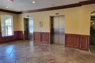 7575 Kirby Dr, Houston, TX 77030 - Photo 6