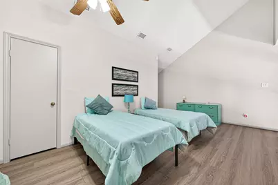 168 April Point Drive S #168, Conroe, TX 77356 - Photo 28
