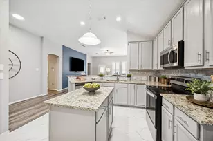 1610 Eberhart Star Ct Ct, Katy, TX 77494 - Photo 8