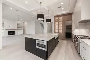 4923 Mimosa St, Bellaire, TX 77401 - Photo 10