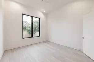 4923 Mimosa St, Bellaire, TX 77401 - Photo 16