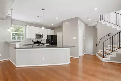 1129 W 15th 1/2 Street #A, Houston, TX 77008 - Photo 8