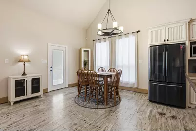 17422 Saddle Creek Drive, College Station, TX 77845 - Photo 6