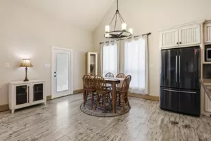 17422 Saddle Creek Dr, College Station, TX 77845 - Photo 6