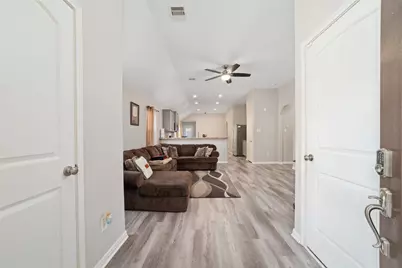 19610 Kingston Green Lane, Houston, TX 77073 - Photo 4