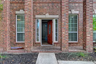 2409 Shorebrook Dr, Pearland, TX 77584 - Photo 4