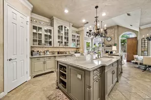 11718 Providence Park, Houston, TX 77024 - Photo 14