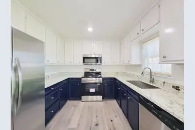 413 S Market Street, Brazoria, TX 77422 - Photo 12