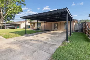 3518 Thornwood Dr, Pasadena, TX 77503 - Photo 2