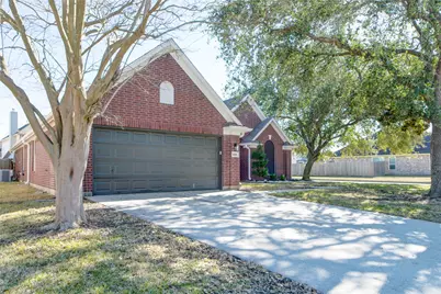 8102 Blue Jay Street, Baytown, TX 77523 - Photo 28