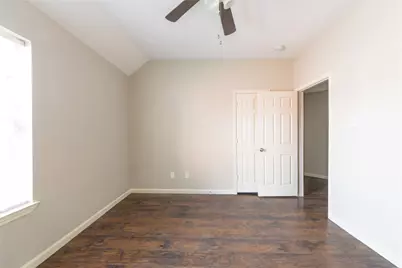 8102 Blue Jay Street, Baytown, TX 77523 - Photo 20