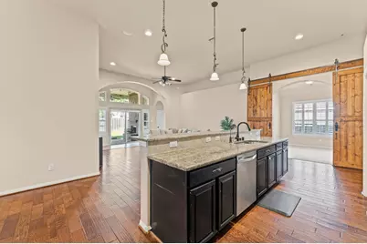 13811 Birney Point Lane, Houston, TX 77044 - Photo 4