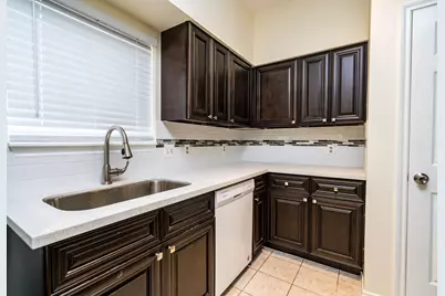 1103 Dulles Avenue #402, Stafford, TX 77477 - Photo 6