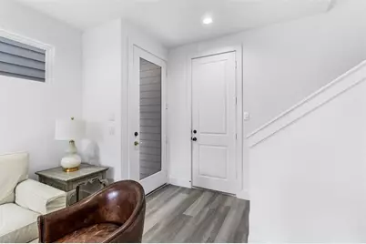 4602 Crown Grove Lane, Houston, TX 77018 - Photo 2