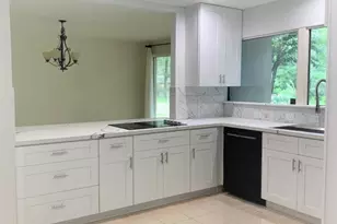 11602 Applewood St, Houston, TX 77024 - Photo 10