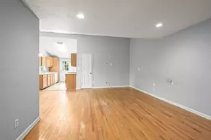 12991 Royal Creek Rd, Conroe, TX 77303 - Photo 14