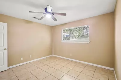4202 Townes Forest Road, Friendswood, TX 77546 - Photo 22