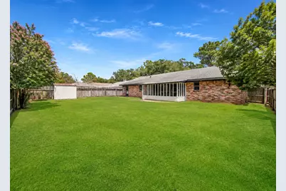 1311 Creek Hollow Drive, Seabrook, TX 77586 - Photo 12