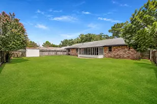 1311 Creek Hollow Dr, Seabrook, TX 77586 - Photo 12