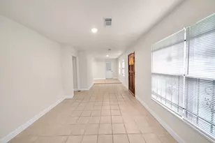3032 Briarwick Ln, Houston, TX 77093 - Photo 10
