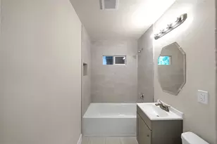 3032 Briarwick Ln, Houston, TX 77093 - Photo 20