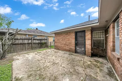 3032 Briarwick Lane, Houston, TX 77093 - Photo 38