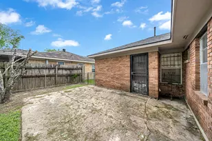 3032 Briarwick Ln, Houston, TX 77093 - Photo 38