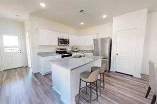 8342 Vacek Xing Wy, Richmond, TX 77469 - Photo 4
