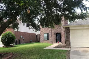 9515 Eaglewood Spring Dr, Houston, TX 77083 - Photo 2