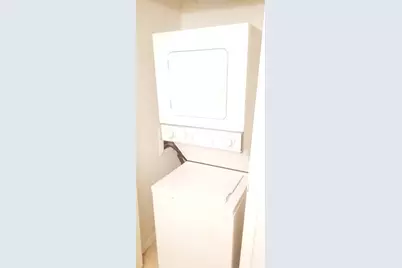 3015 Walnut Bend Lane #33, Houston, TX 77042 - Photo 10