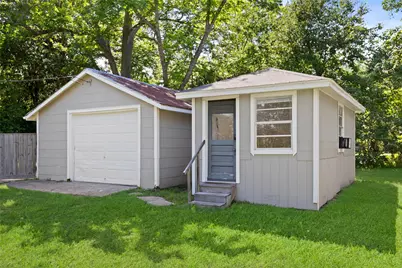 620 S Bell Street, Bellville, TX 77418 - Photo 6