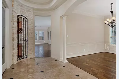 18 Chase Mills Place, Tomball, TX 77375 - Photo 4