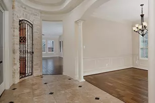 18 Chase Mills Place, Tomball, TX 77375 - Photo 4