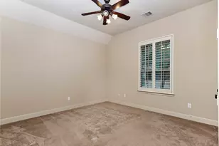 18 Chase Mills Place, Tomball, TX 77375 - Photo 10