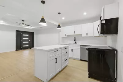 2716 Windsor Lane, Pasadena, TX 77506 - Photo 2