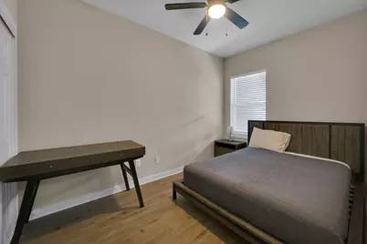 10317 Lake Road #6B, Houston, TX 77070 - Photo 14