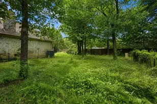 12103 Hawthorne Dr, Montgomery, TX 77356 - Photo 8