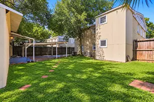 4505 Larch Ln, Bellaire, TX 77401 - Photo 1