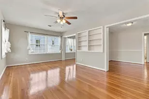 4505 Larch Ln, Bellaire, TX 77401 - Photo 4