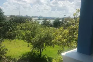 1101 4th St, Seabrook, TX 77586 - Photo 16