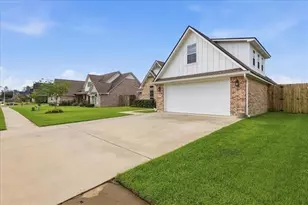 105 Pindo Palm, Lumberton, TX 77657 - Photo 2
