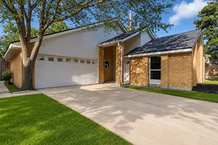3035 Pecan Point Dr, Sugar Land, TX 77478 - Photo 4