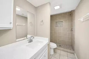 5406 Yorkwood St, Houston, TX 77016 - Photo 30