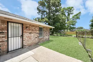 5406 Yorkwood St, Houston, TX 77016 - Photo 34