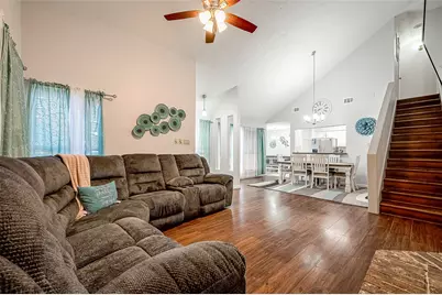 8618 Scenic Green Drive, Houston, TX 77088 - Photo 8